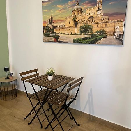 Dai Palermitani Rooms & Apartments Palermo Exterior foto